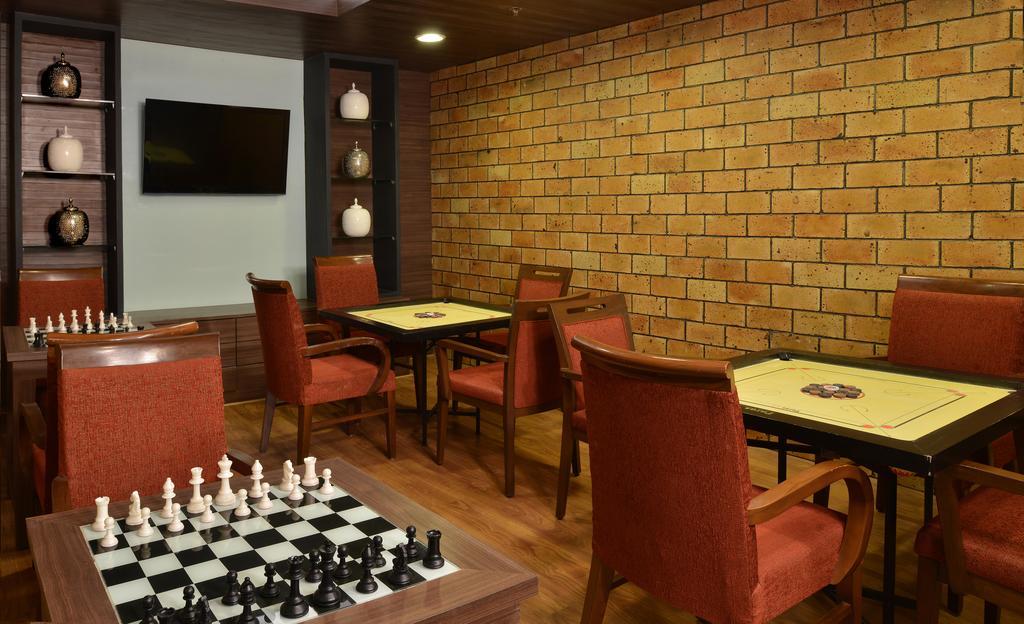 Radisson Resort & Spa Kandla Gāndhīdhām Zewnętrze zdjęcie