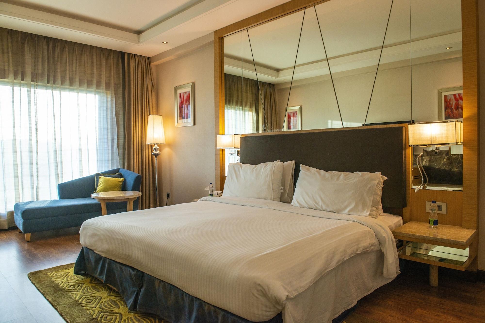Radisson Resort & Spa Kandla Gāndhīdhām Zewnętrze zdjęcie