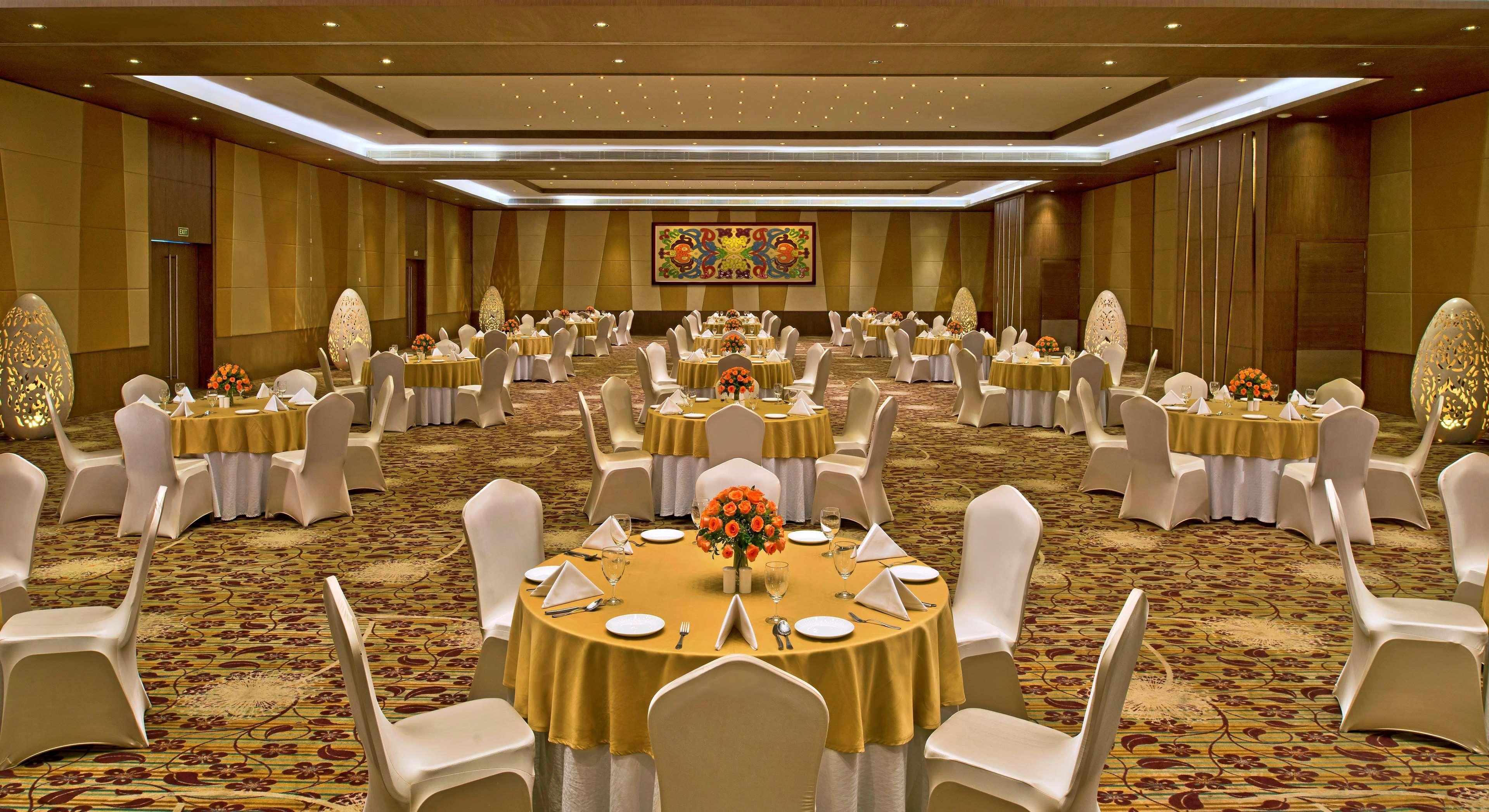 Radisson Resort & Spa Kandla Gāndhīdhām Zewnętrze zdjęcie