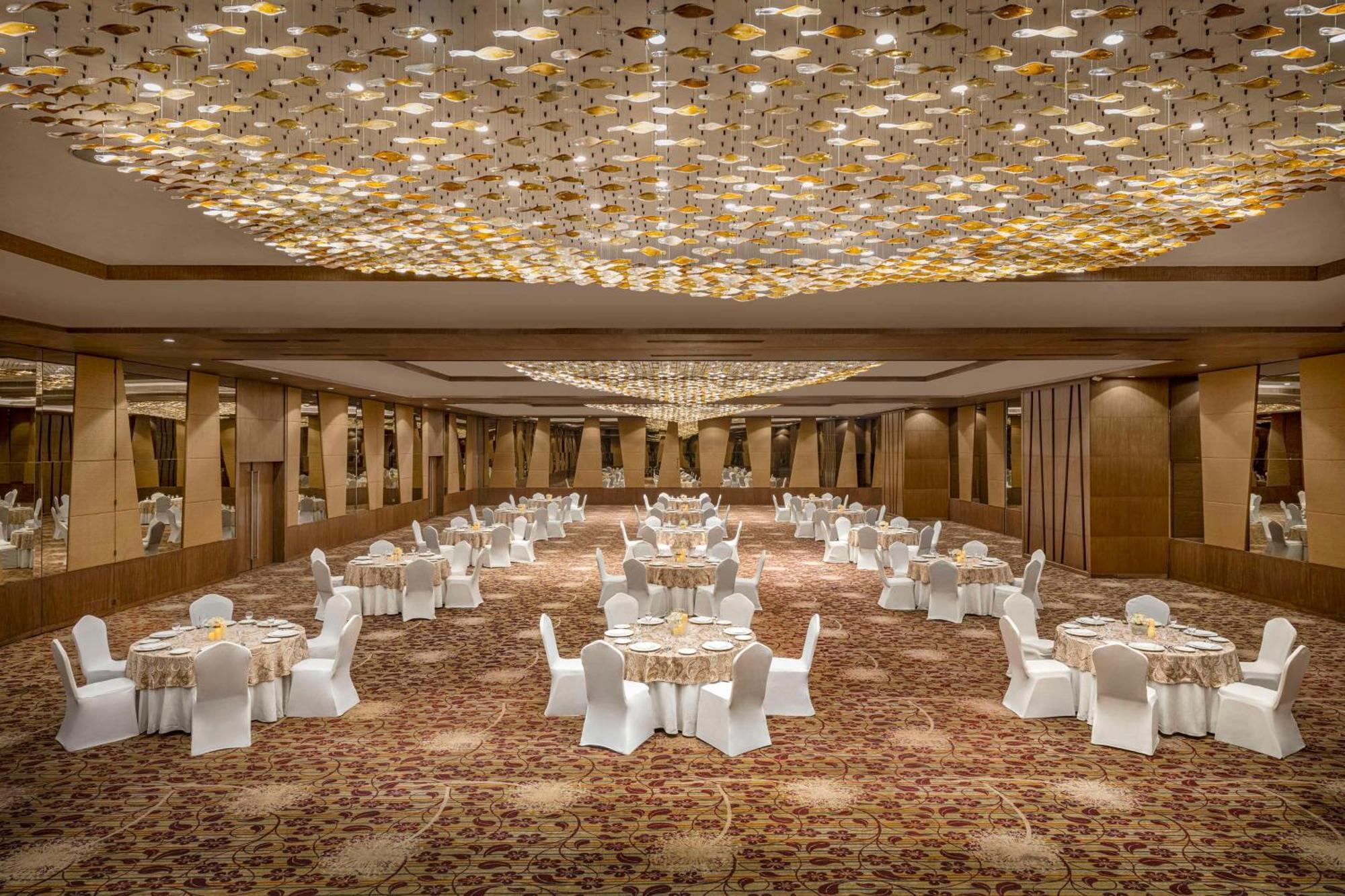 Radisson Resort & Spa Kandla Gāndhīdhām Zewnętrze zdjęcie