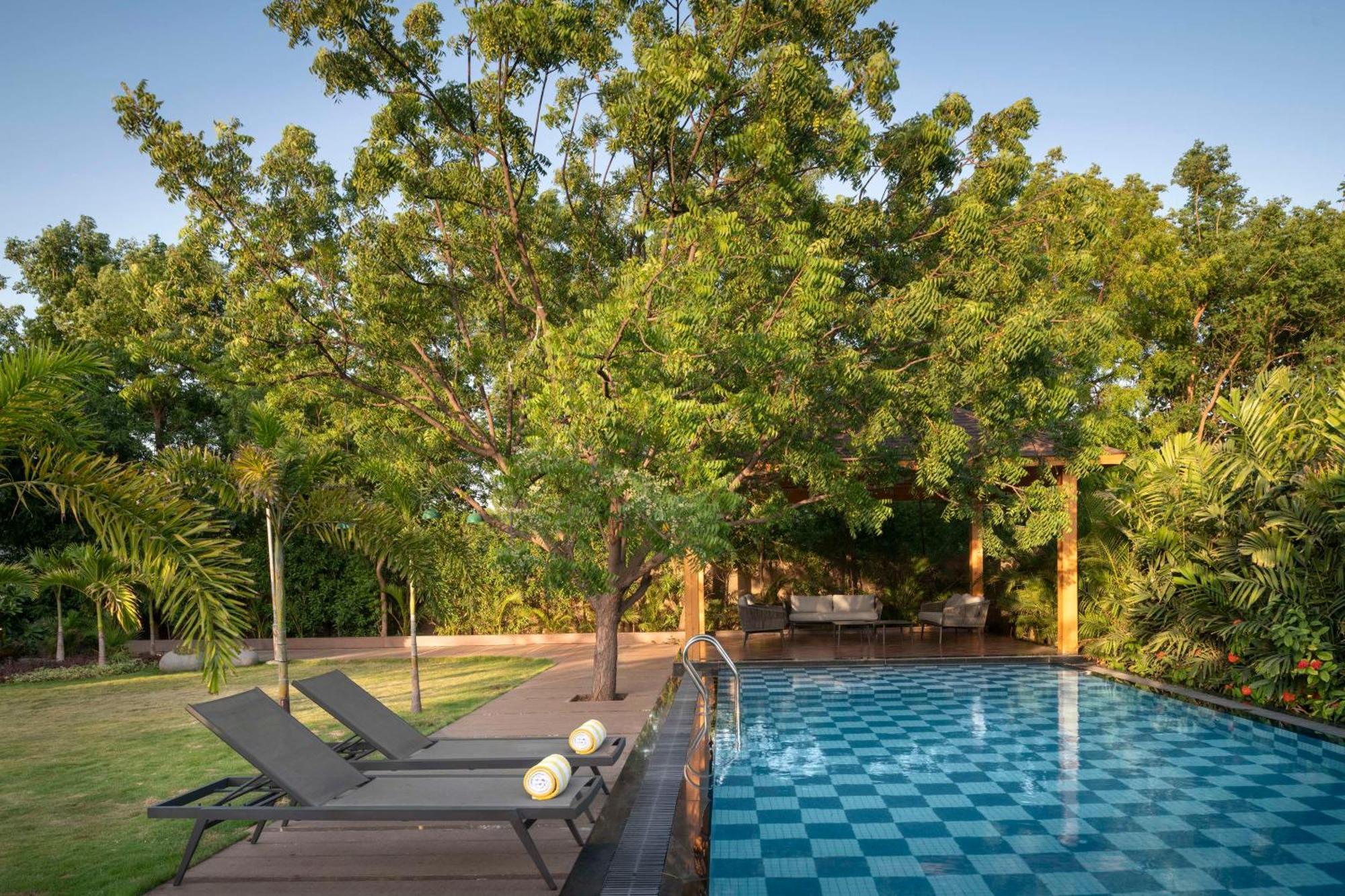Radisson Resort & Spa Kandla Gāndhīdhām Zewnętrze zdjęcie